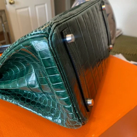 Hermes 30 Birkin in Green Crocodile - Picture 9 of 12